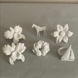 Vintage Willam Sonoma white enamel Metal napkin ring holders Retro nostalgic